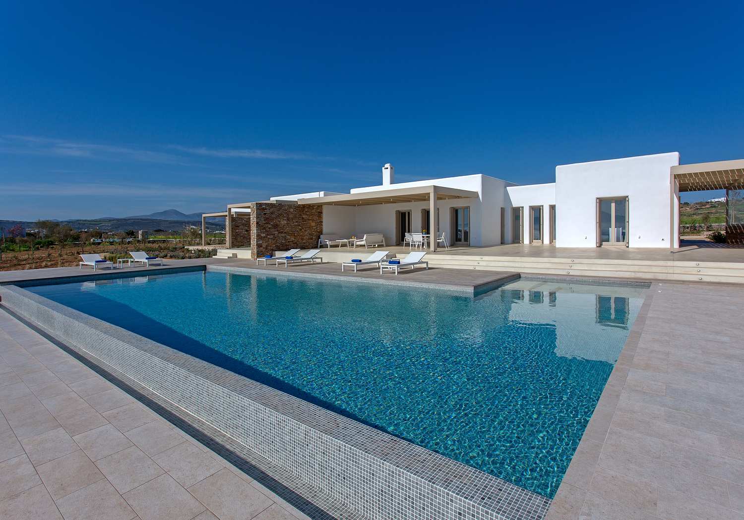 Villa Serene - Danon & Co